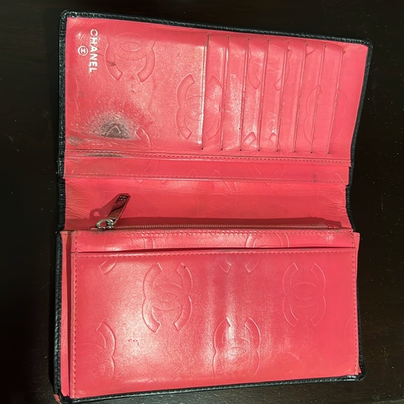 Chanel Calfskin Quilted Cambon Wallet - Picture 4 of 10